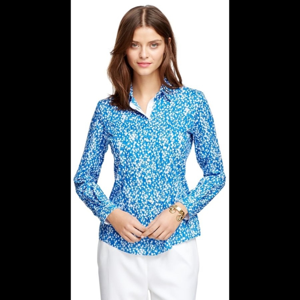 Brooks Brothers white and blue print button down shirt